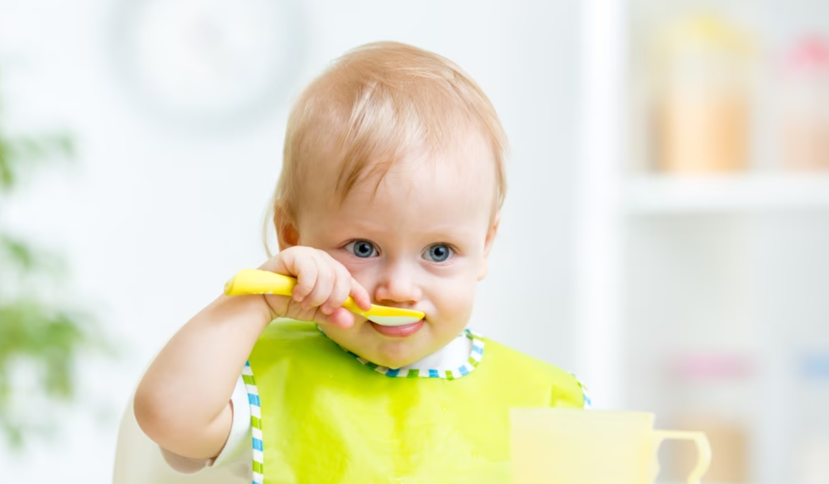 Cosa fare se il bambino non vuole mangiare: consigli utili